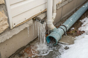 what to do with burst pipe